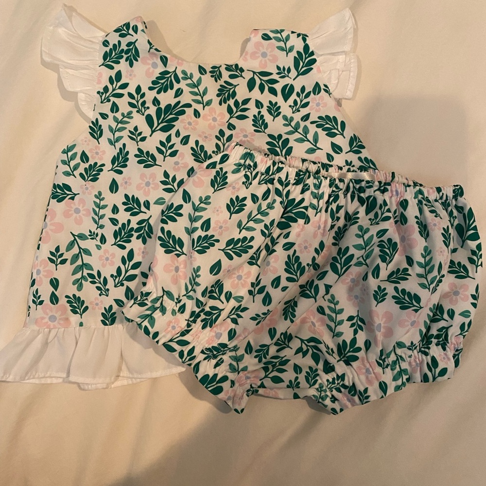 Cecil and Lou green and pink floral diaper set